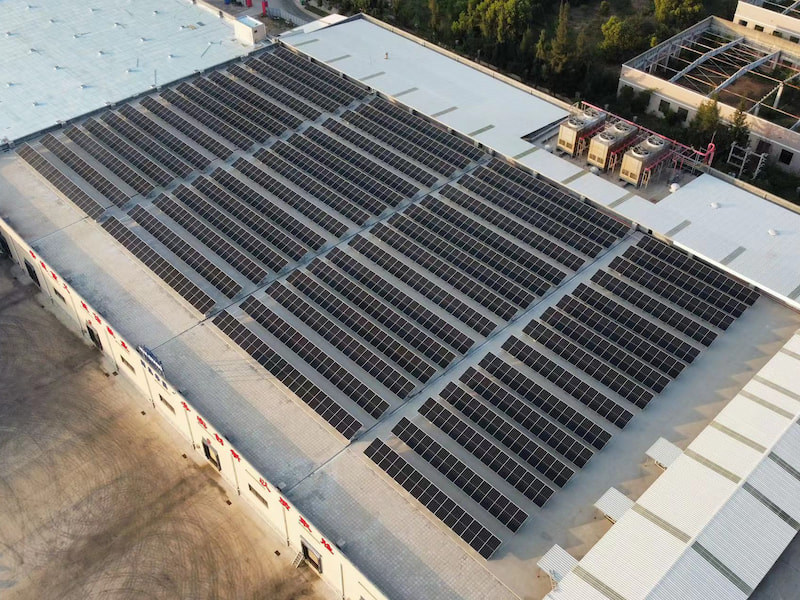 福建铝合金平屋顶安装项目1MW